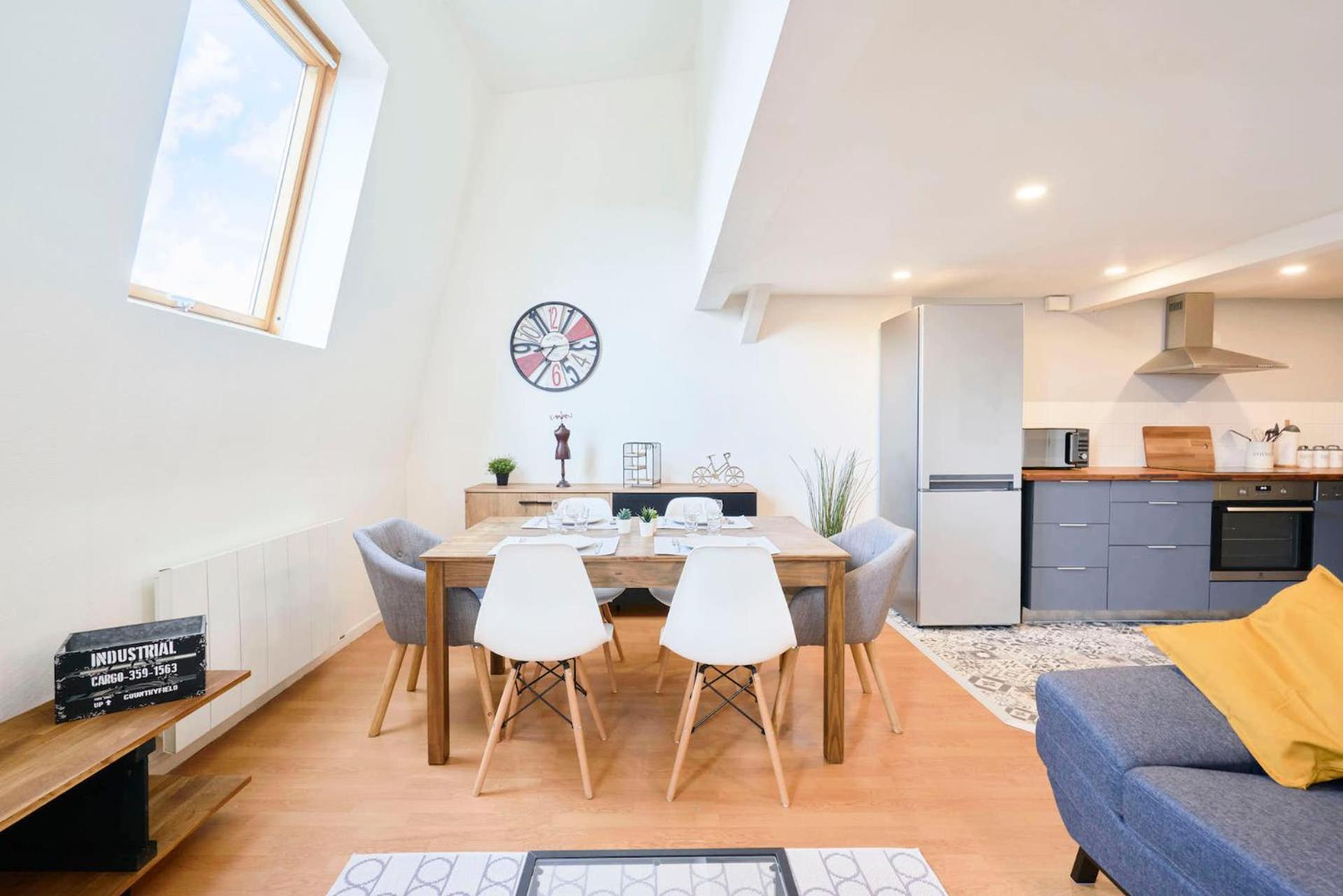 Locationstourcoing - Le Colbert Apartment Exterior photo