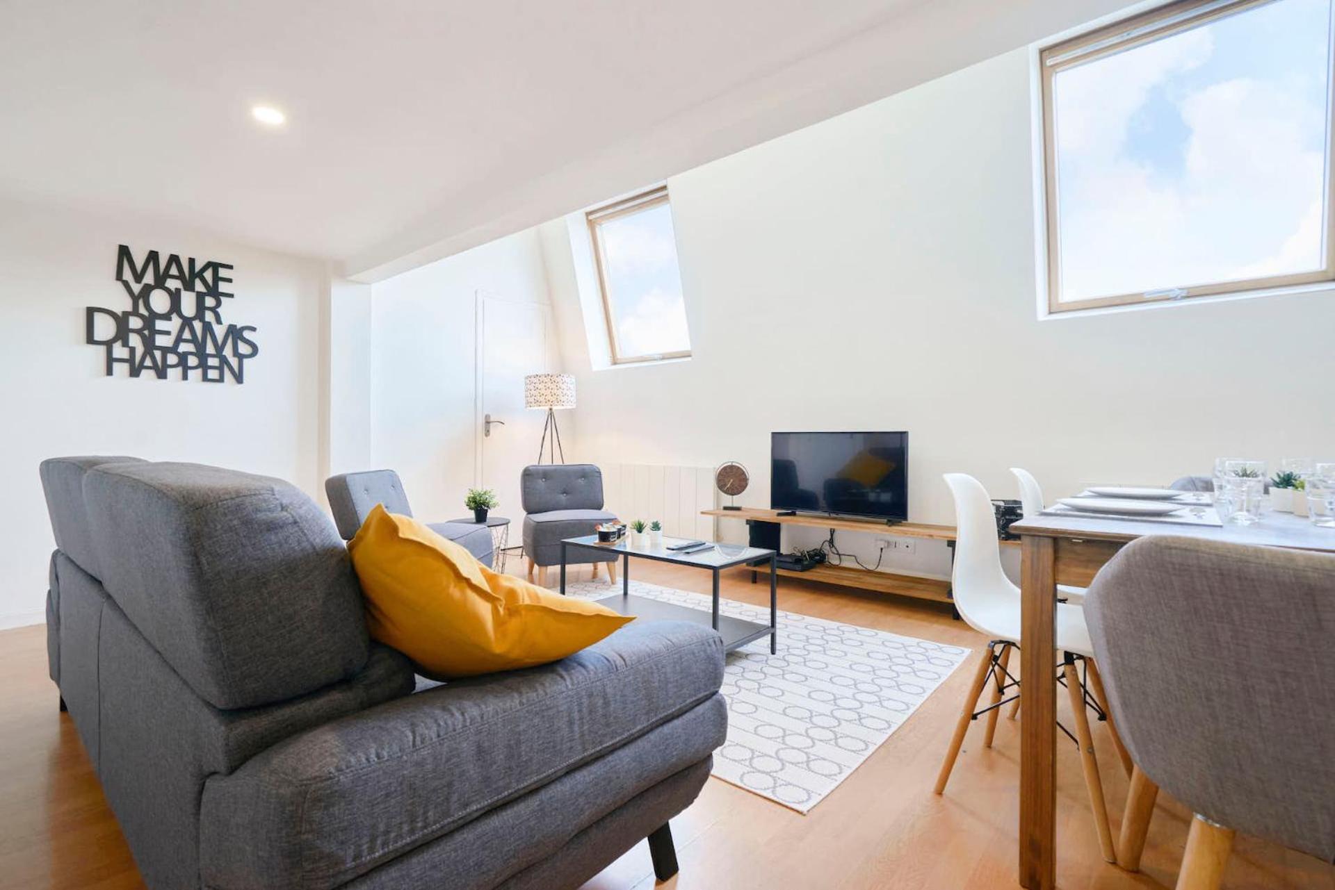 Locationstourcoing - Le Colbert Apartment Exterior photo