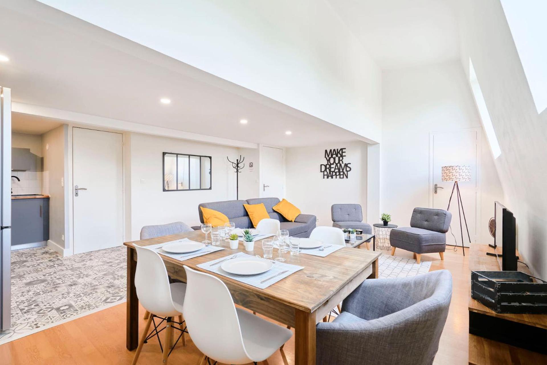 Locationstourcoing - Le Colbert Apartment Exterior photo